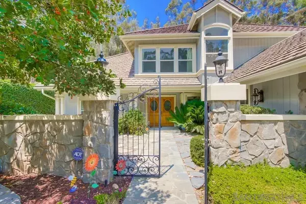 San Diego, CA 92131,10494 Livewood Way