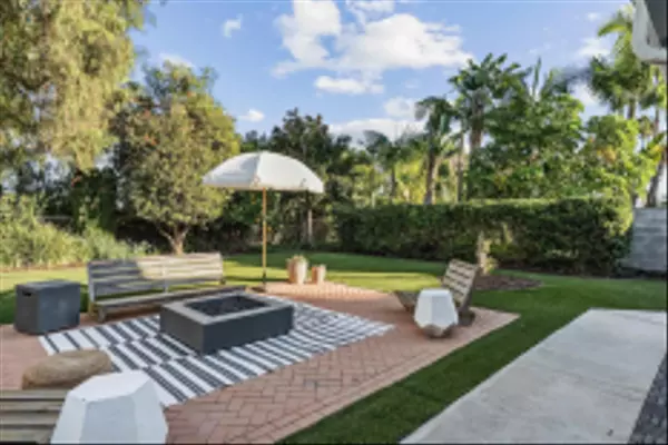 San Diego, CA 92119,6625 Casselberry Way