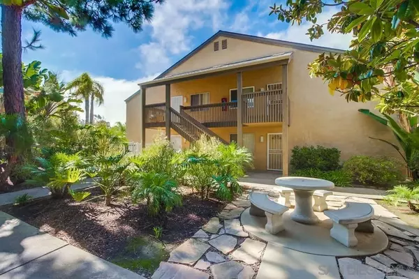 La Jolla, CA 92037,8628 Via Mallorca #D