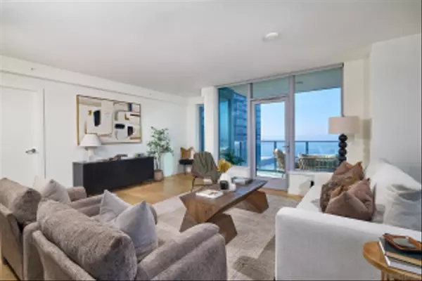 San Diego, CA 92101,1388 Kettner Blvd #2302