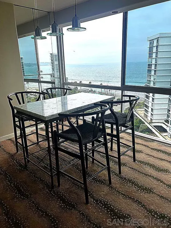 Coronado, CA 92118,1770 Avenida De Avenida Del Mundo #1210