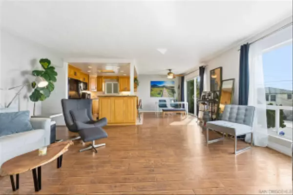 San Diego, CA 92110,1828 Linwood St #1