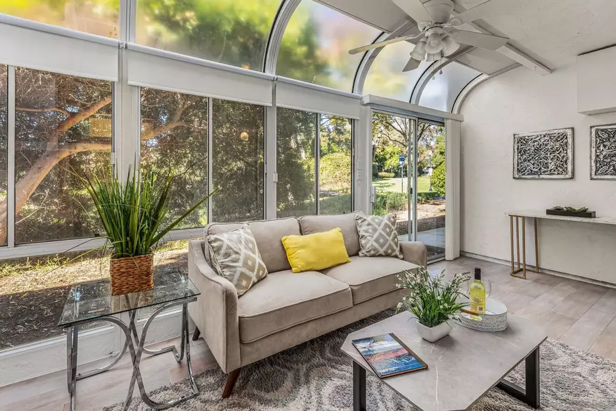 7779 Camino Glorita, San Diego, CA 92122