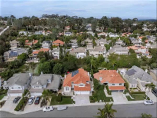 San Diego, CA 92130,4436 Heritage Glen