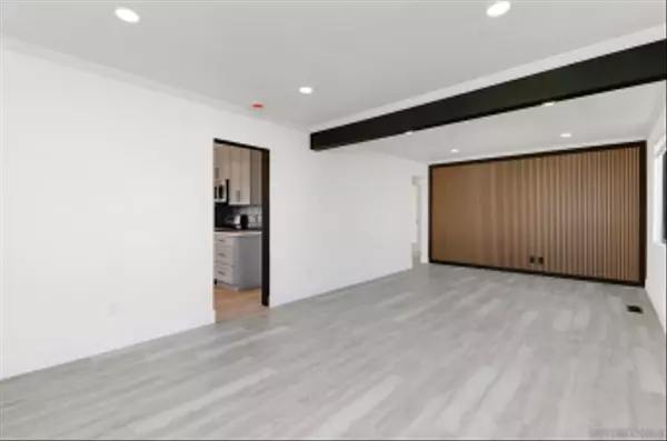 San Diego, CA 92111,1948 Westinghouse St