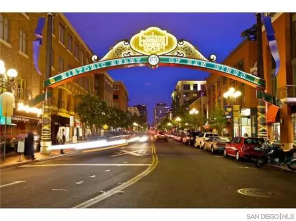 San Diego, CA 92101,445 Island Ave #312