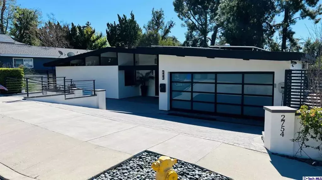 La Crescenta, CA 91214,2754 Mountain Pine Dr. Drive