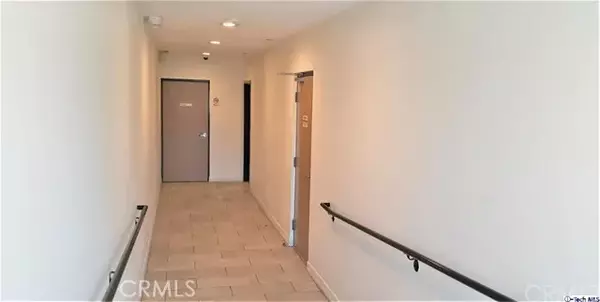 Panorama City, CA 91402,8248 Sepulveda Place