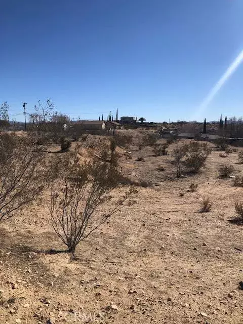 Victorville, CA 92395,16651 City View