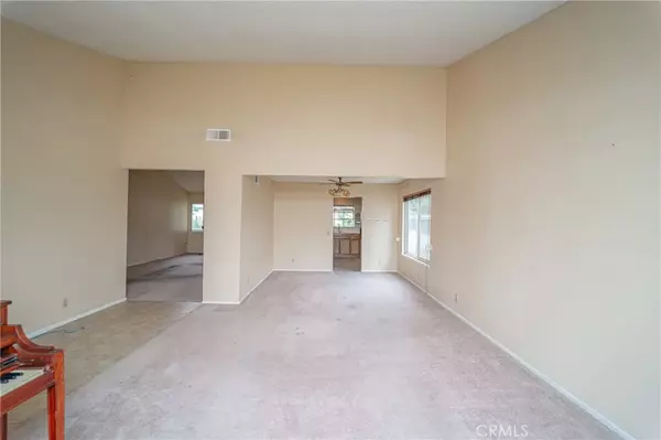 Ontario, CA 91761,1143 E Merion Street