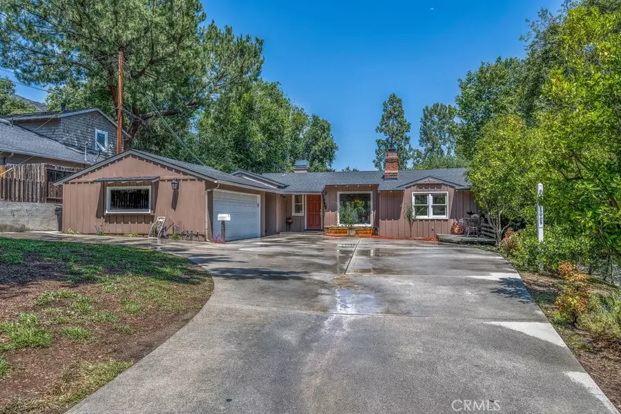 394 N Lima Street, Sierra Madre, CA 91024