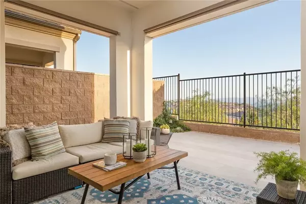 Porter Ranch, CA 91326,20722 W Beech Circle