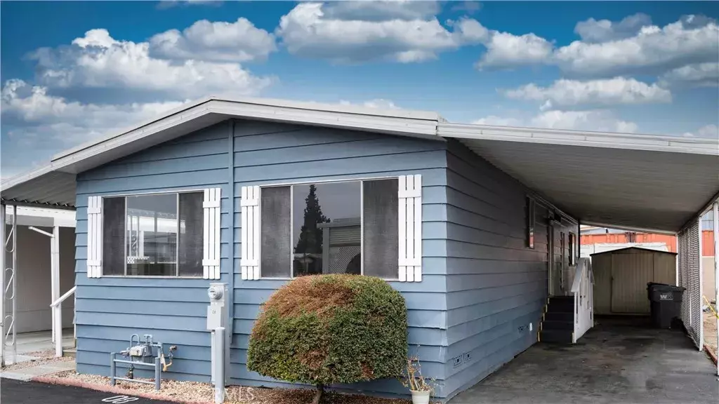 La Verne, CA 91750,2717 Arrow Highway #8