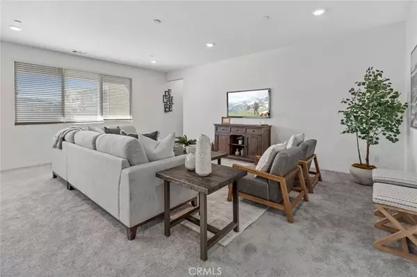 Ontario, CA 91761,4132 S Canal Way