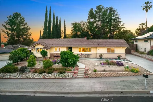 11373 Lemoncrest Avenue, Lakeview Terrace, CA 91342