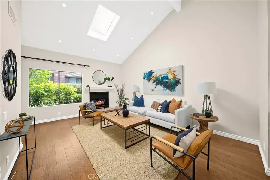 5108 Copperfield Lane, Culver City, CA 90230