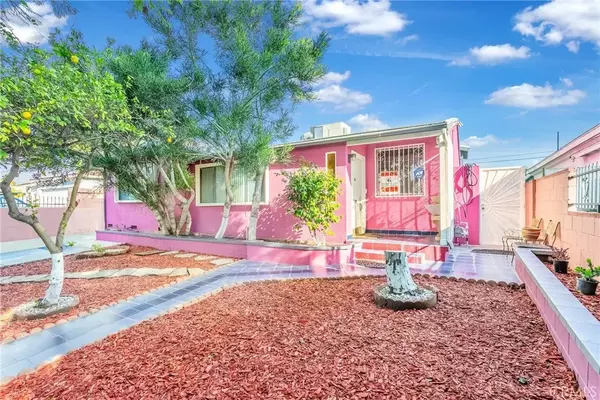 8418 Lennox Avenue, Panorama City, CA 91402