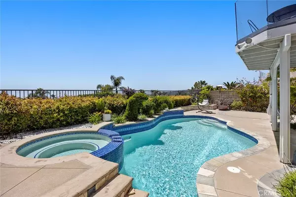 Laguna Niguel, CA 92677,16 Palisades
