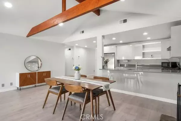 Montebello, CA 90640,1008 N Las Flores Avenue