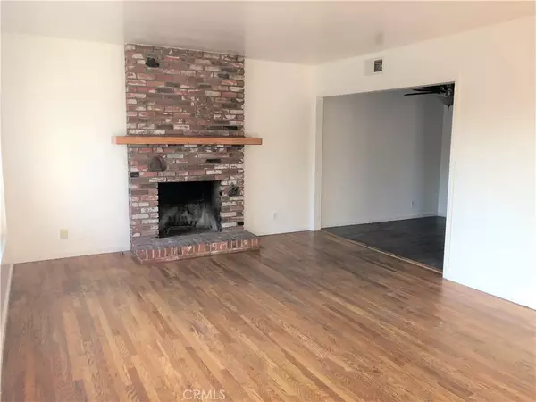 Glendora, CA 91741,943 E Foothill Boulevard