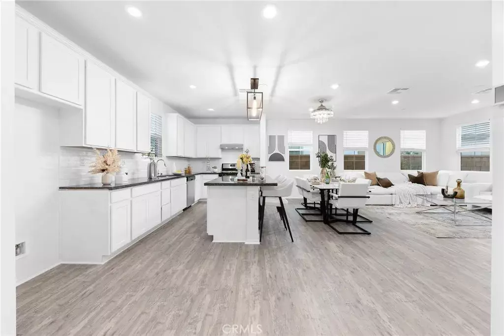 Chino, CA 91710,5345 Malibu Way