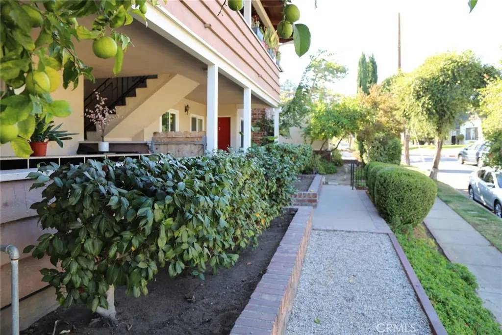 South Pasadena, CA 91030,1220 Huntington Drive #3