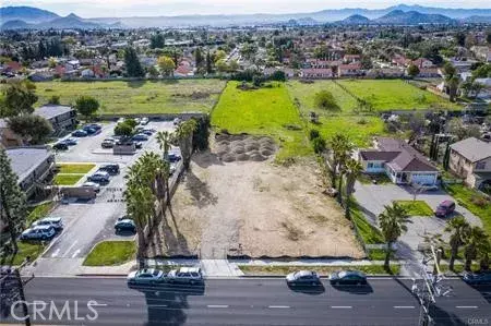 405 W Merrill, Rialto, CA 92376