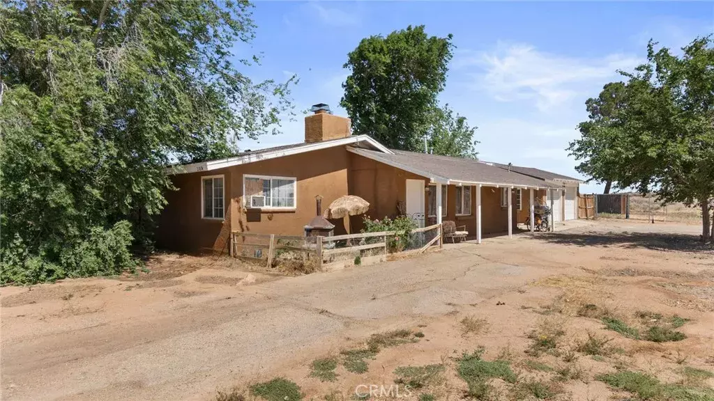 Apple Valley, CA 92307,21874 Waalew Road
