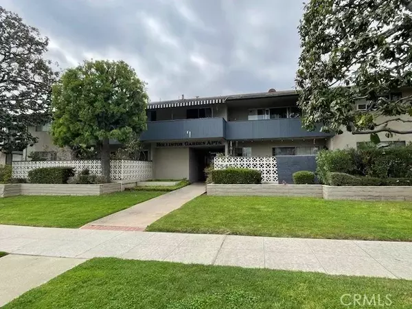 545 N Holliston Avenue #4, Pasadena, CA 91106