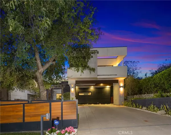 Sierra Madre, CA 91024,321 Camillo Road
