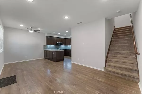 Claremont, CA 91711,906 Grove Court