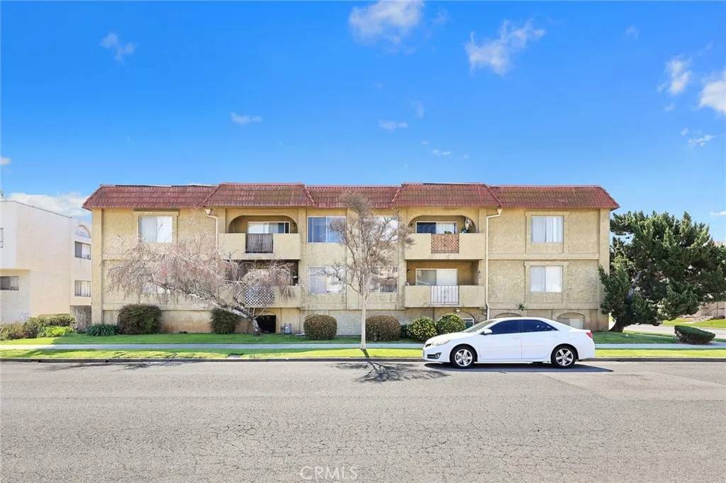 120 W Grand Avenue, Alhambra, CA 91801