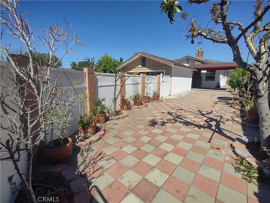 Arcadia, CA 91006,910 S 5th Avenue