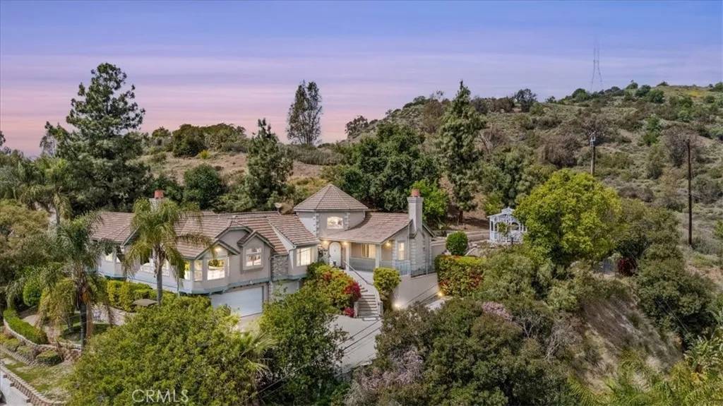 645 Crown Street, Glendora, CA 91740