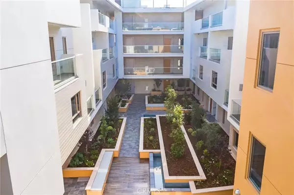 Pasadena, CA 91106,137 S Wilson Avenue #106