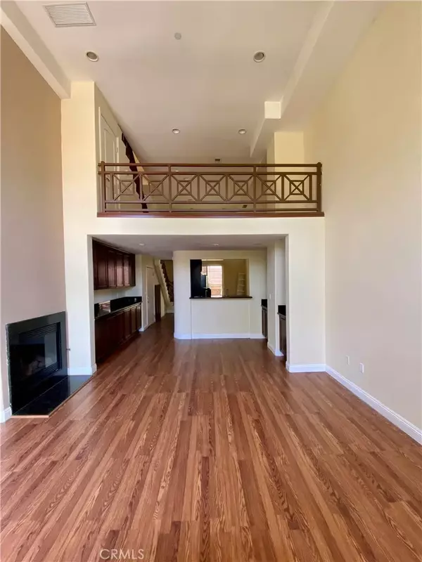 Valley Village, CA 91607,4959 Laurel Canyon Boulevard