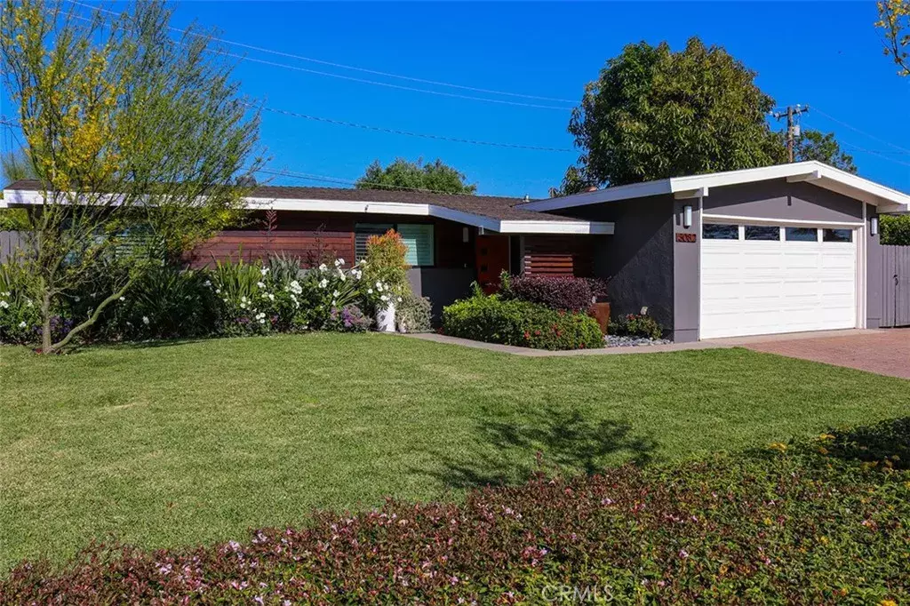 Duarte, CA 91010,3082 Fish Canyon Road