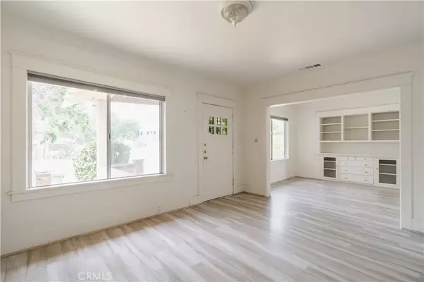 2973 W Avenue 33, Los Angeles, CA 90065