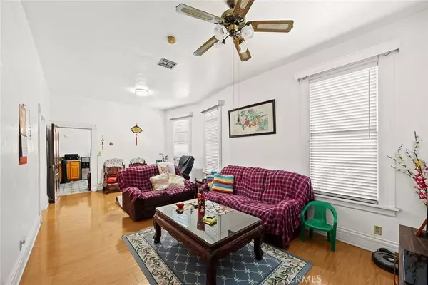 Los Angeles, CA 90065,3507 Arroyo Seco Ave