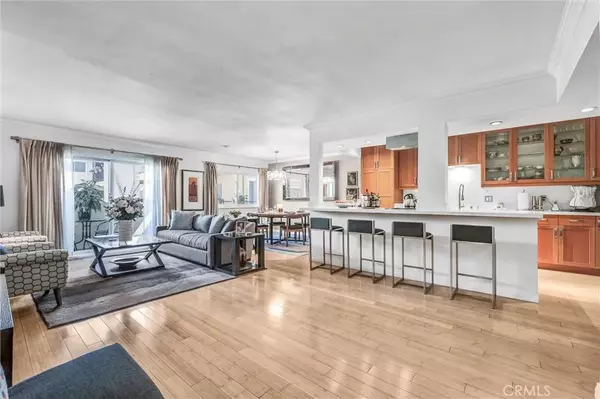 West Hollywood, CA 90069,1203 N Sweetzer Avenue #215