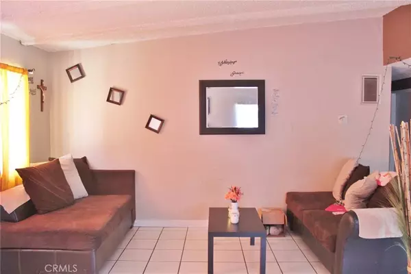 Montclair, CA 91763,10343 Amherst Avenue