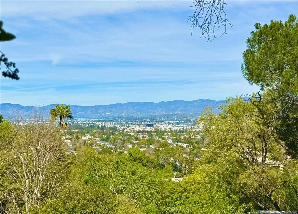 Studio City, CA 91604,11472 Laurelcrest dr