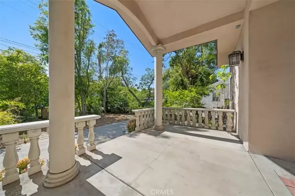 Pasadena, CA 91107,184 S Altadena Drive