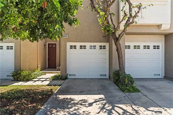 Placentia, CA 92870,125 Draft Way