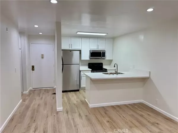 Los Angeles, CA 90042,5850 Benner St #103
