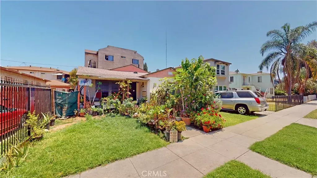 2246 EARL Avenue, Long Beach, CA 90806