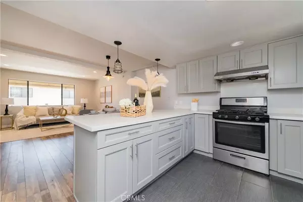 1223 S Golden West Avenue #F, Arcadia, CA 91007