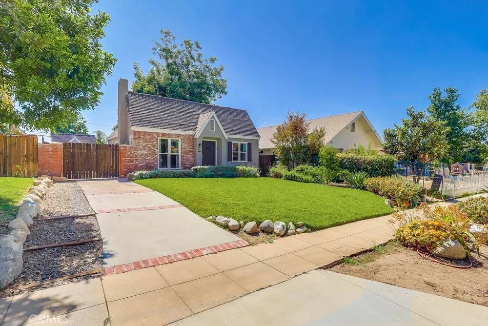 Pasadena, CA 91104,1402 N Oxford Avenue