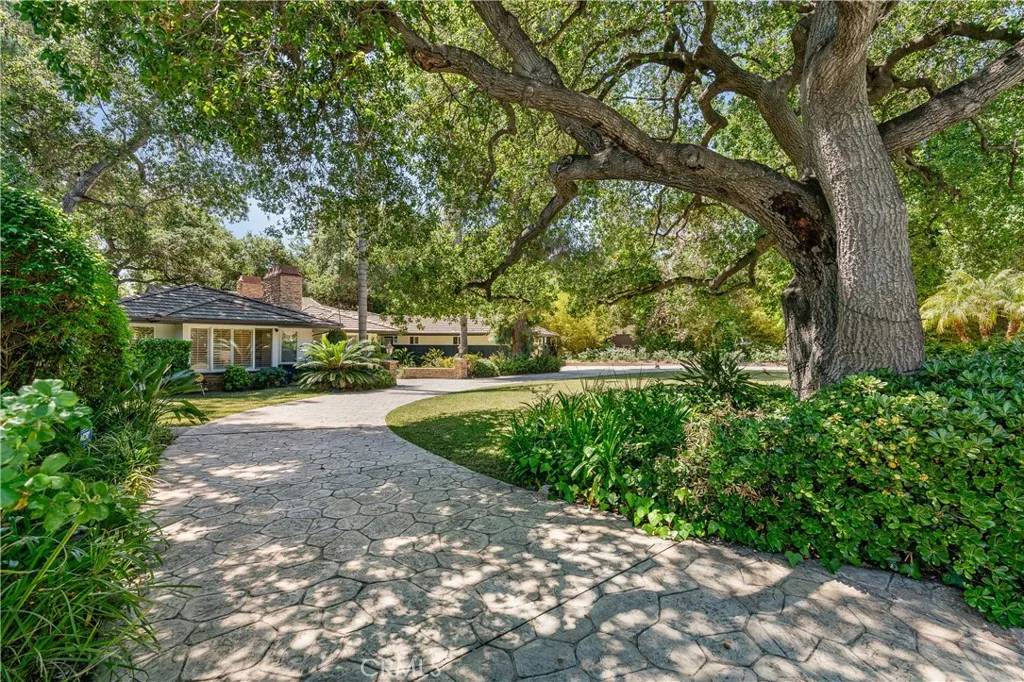 28 W Sycamore Avenue, Arcadia, CA 91006