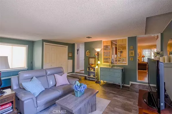 Monrovia, CA 91016,1017 Oakleaf Avenue